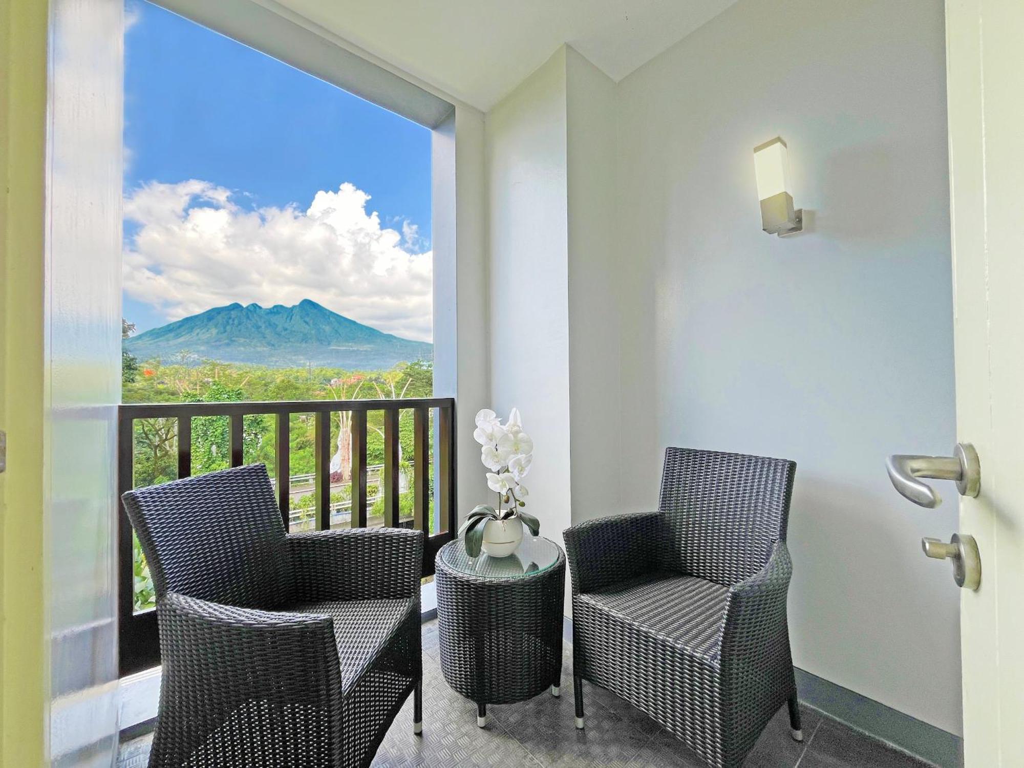Aston Bogor Hotel And Resort Kültér fotó