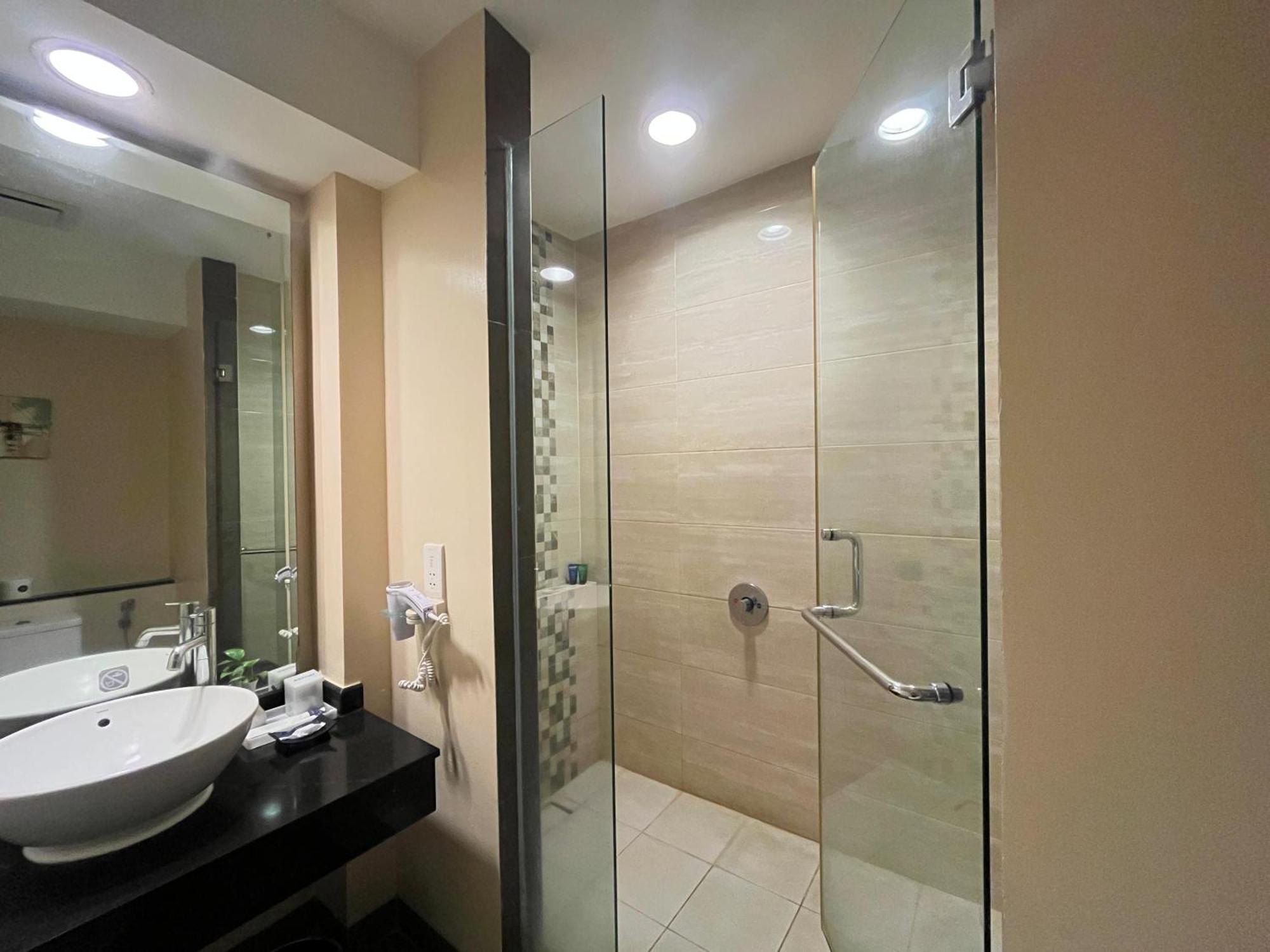 Aston Bogor Hotel And Resort Kültér fotó