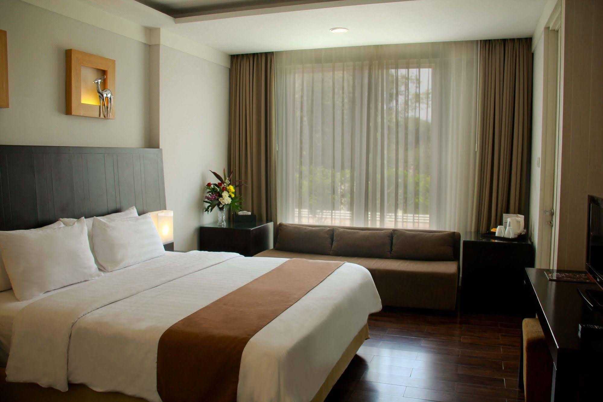 Aston Bogor Hotel And Resort Kültér fotó